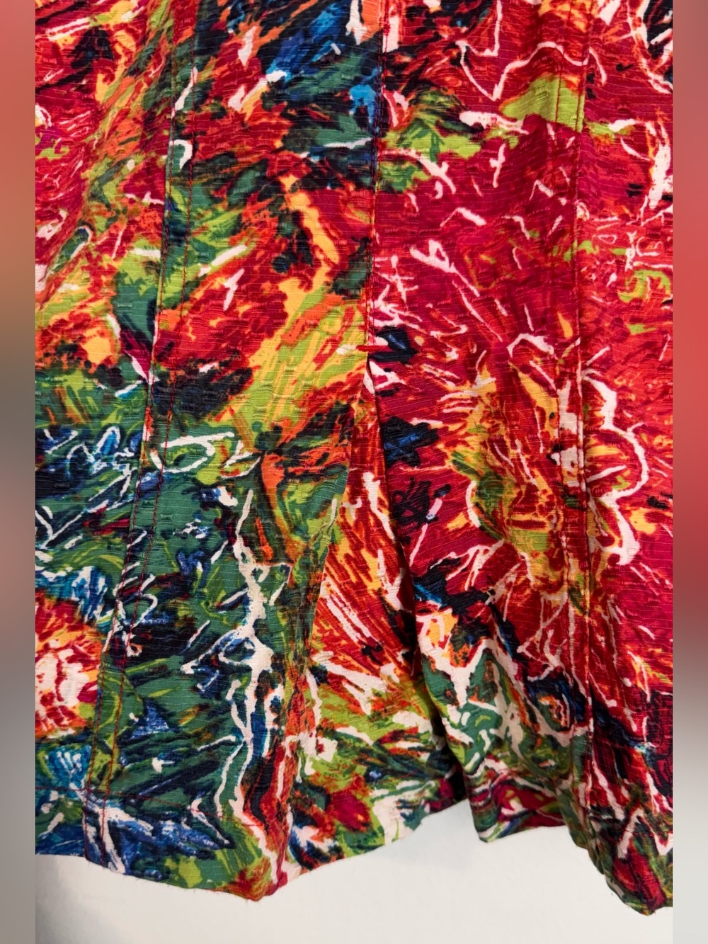 Chicos Red Silk Blend Colorful Abstract Floral Print Boxy Light Jacket 2 - Large - Picture 4 of 8